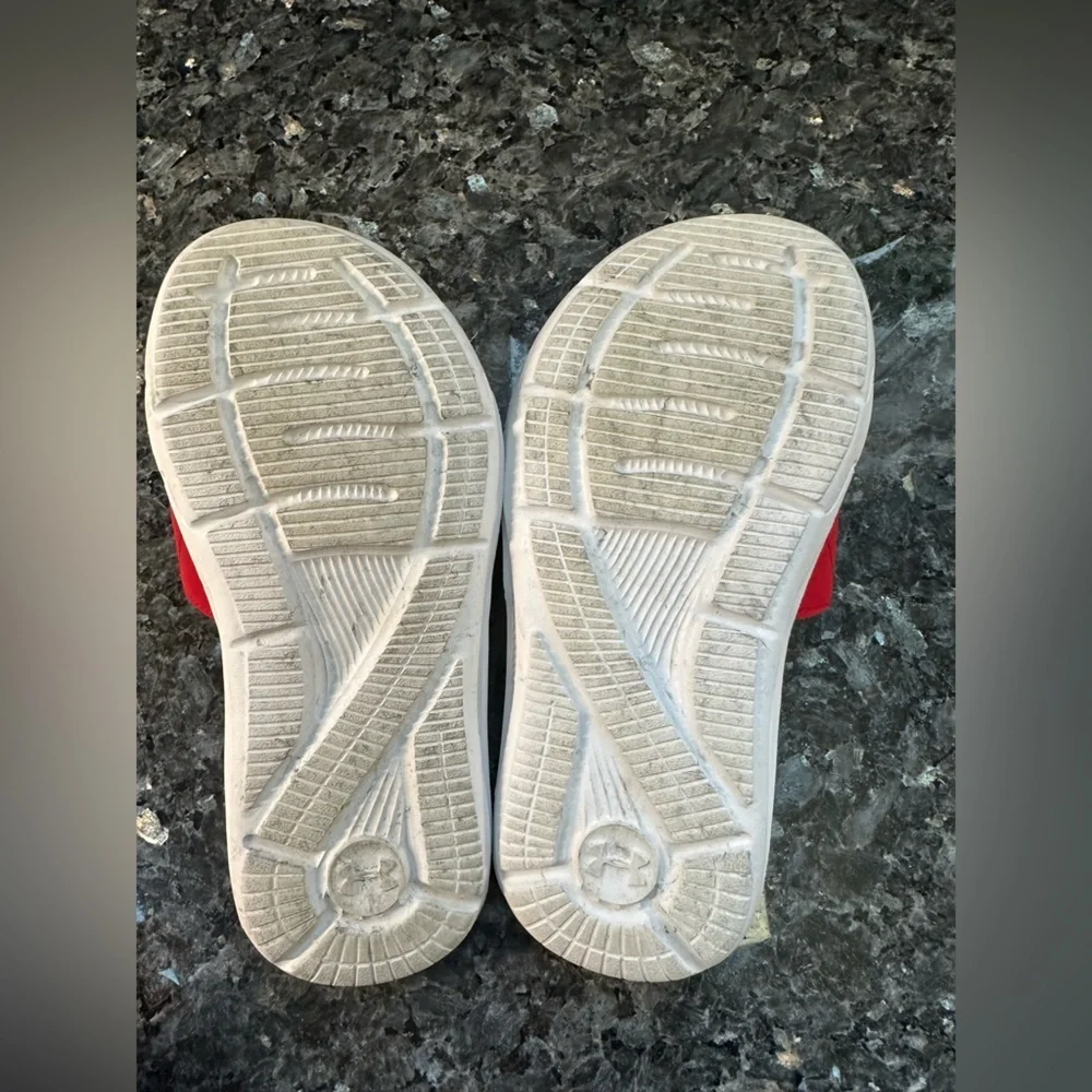 Under Armour Sandals Youth Kids Size 1 Mercenary Slide Red Hook & Loop Comfort
